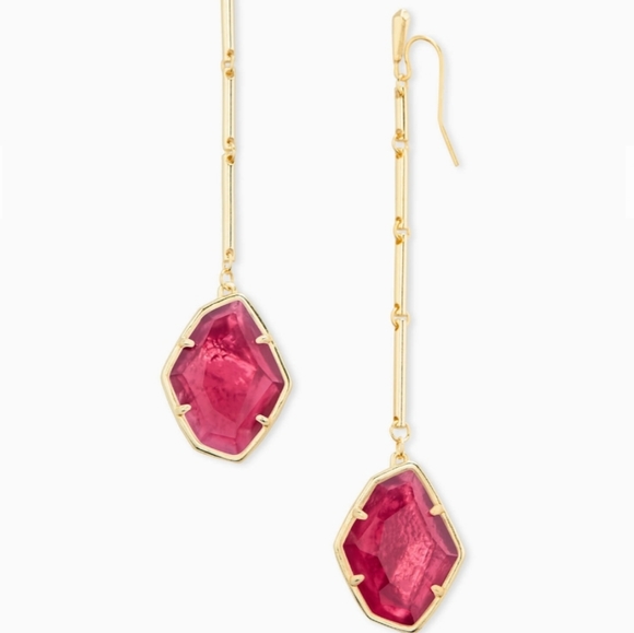 Kendra Scott Chairman Earrings in Berry Illusion - Picture 3 of 7